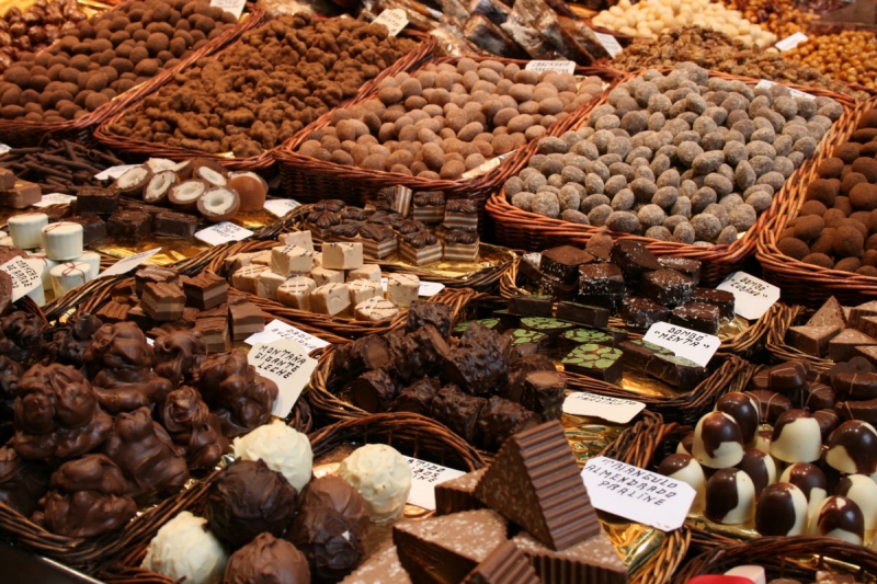 ecommerce-LE CASTELLET-min_chocolates_chocolate_nibble_sweetness_fine_chocolates_gourmet_candy_brand-752083